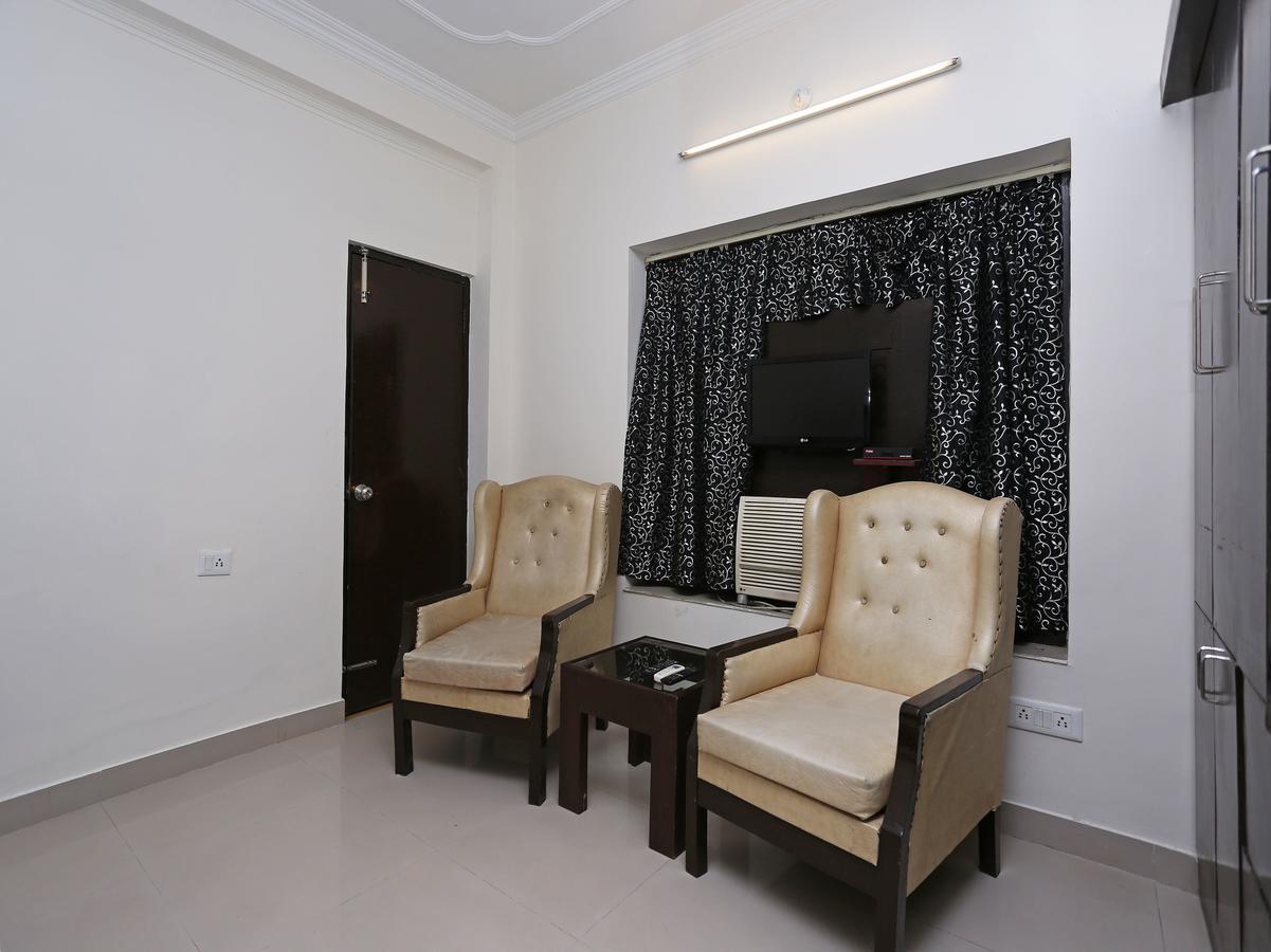 Oyo 10425 Queens Pearl Inn Dehradun Extérieur photo