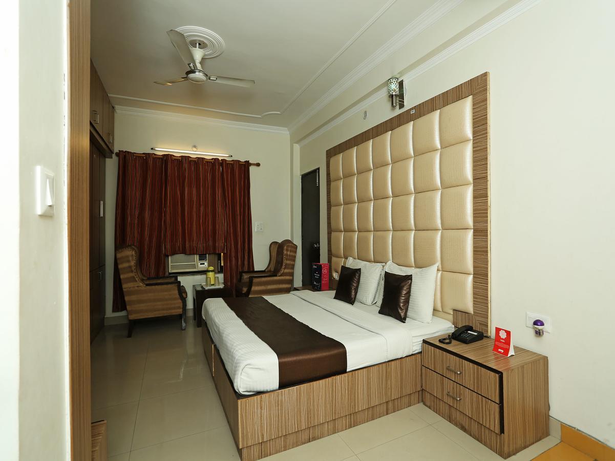 Oyo 10425 Queens Pearl Inn Dehradun Extérieur photo